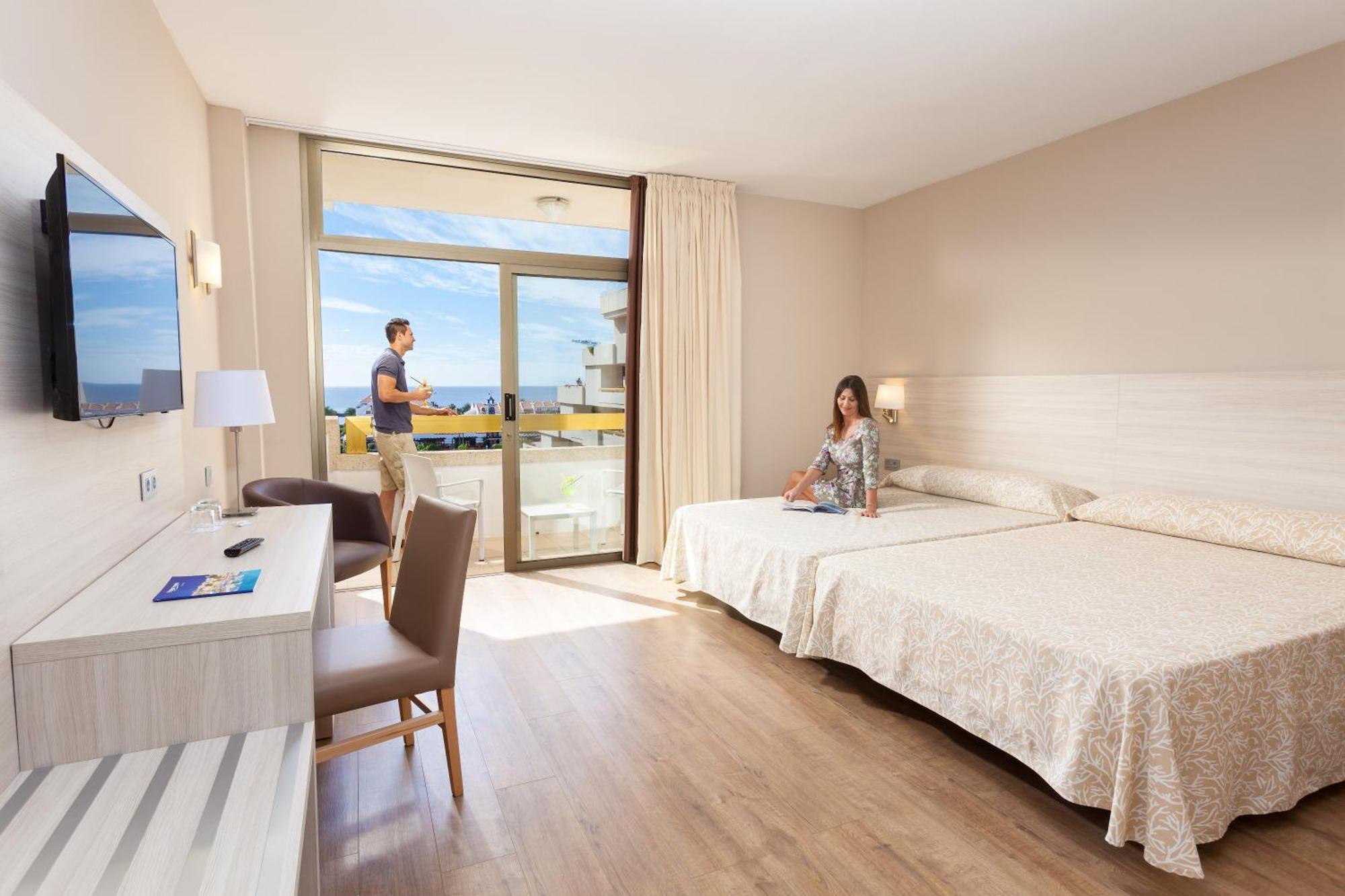 Superior Double Room,1546613104:JPEG